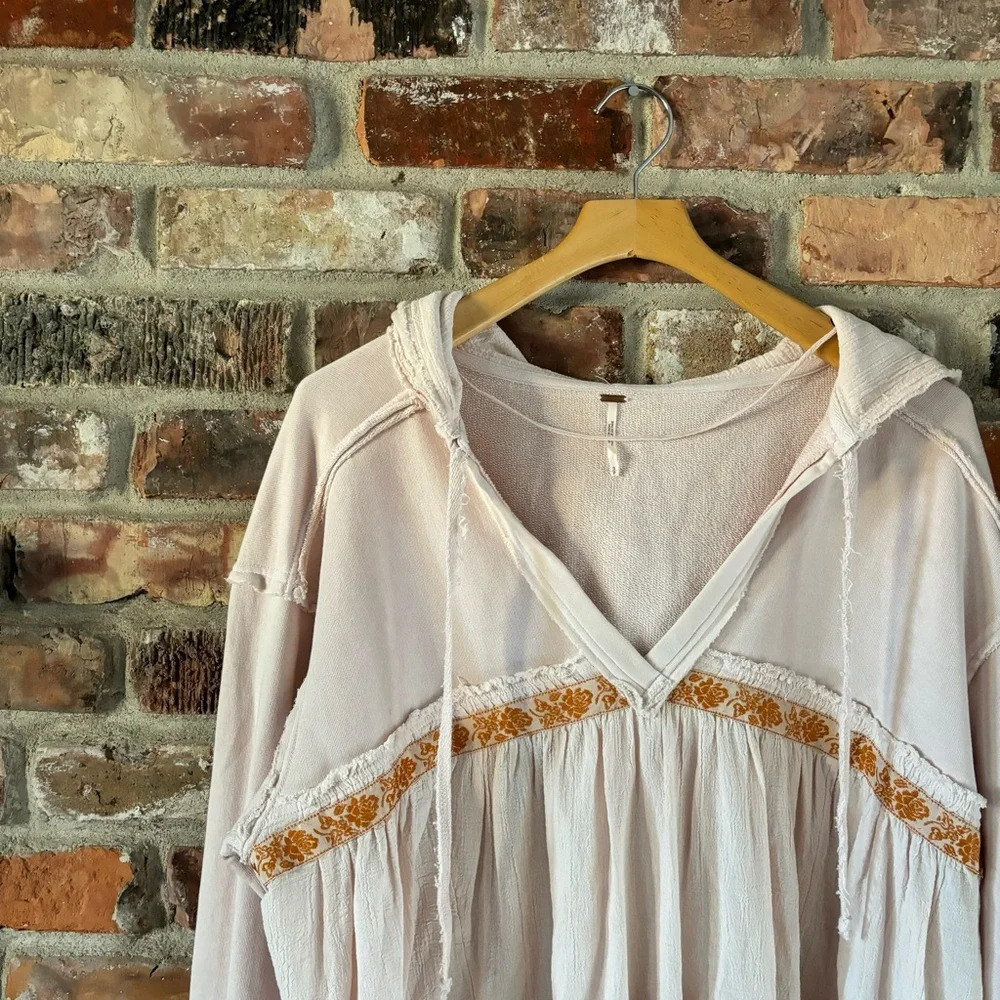 Free People Blush Pink Harry Sweatshirt - Picture 4 of 9